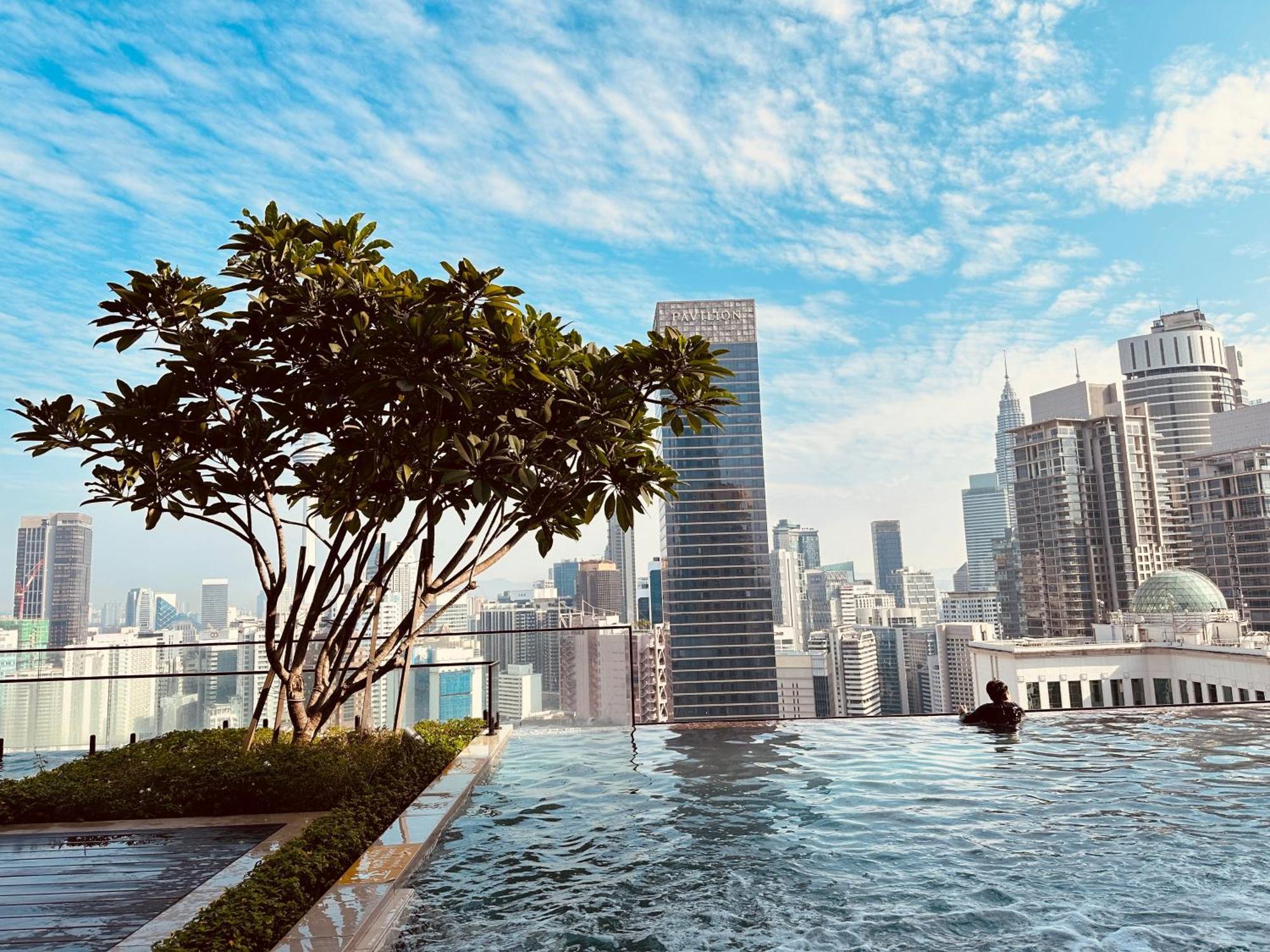 Апартаменты Axon Infinity Pool Kl Куала-Лумпур Экстерьер фото